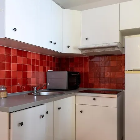 Appartement Romantic With Garden And View Over The *